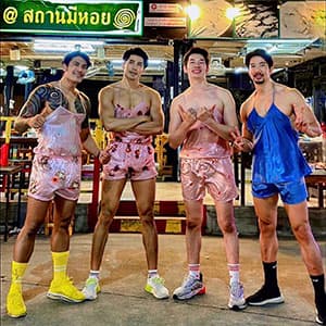 Sathaneemee Hoi